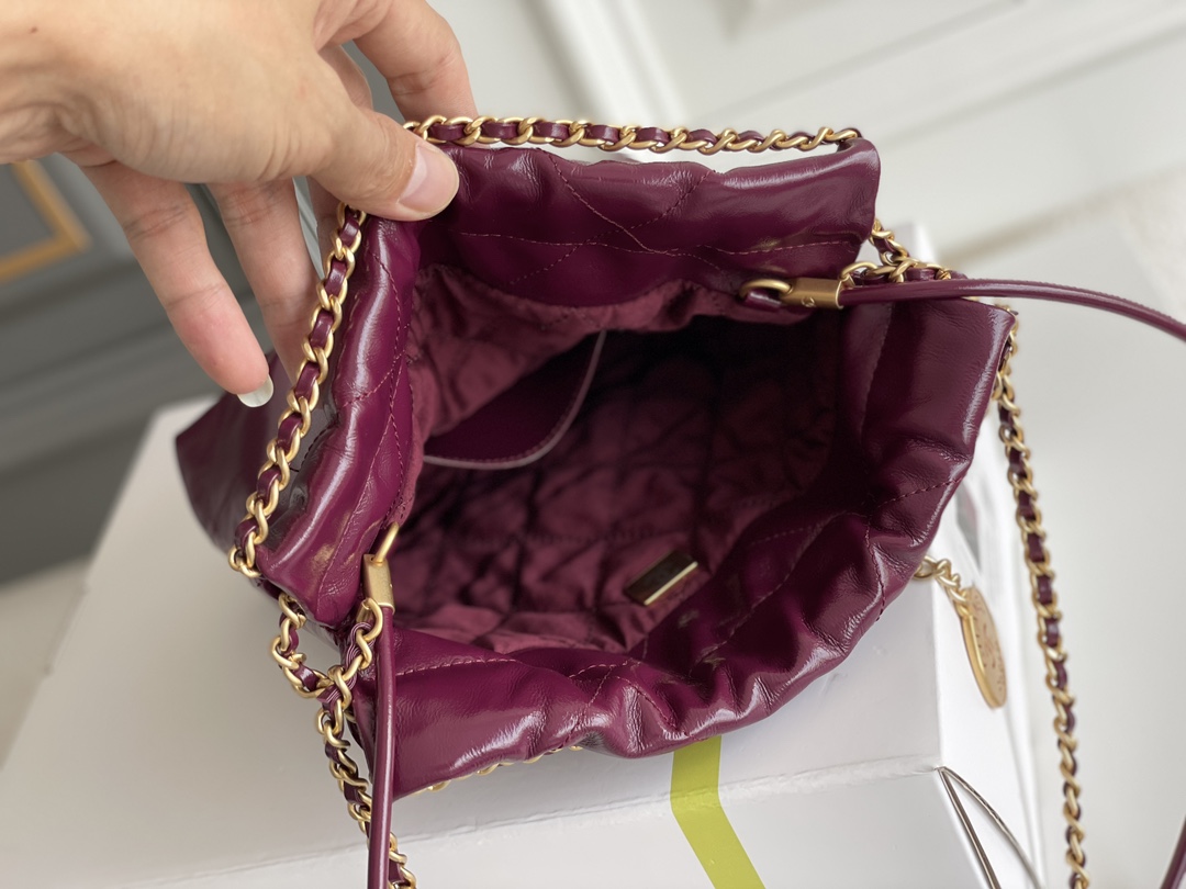 🌼现货 白金版▪️正品级 包装如图𝗖𝗵𝗮𝗻𝗲𝟭 𝟮𝟯𝗦春夏｜𝖬𝗂𝗇𝗂 𝟤𝟤𝖡𝖺𝗀 火龙果色专柜售价𝟥𝟪𝟤