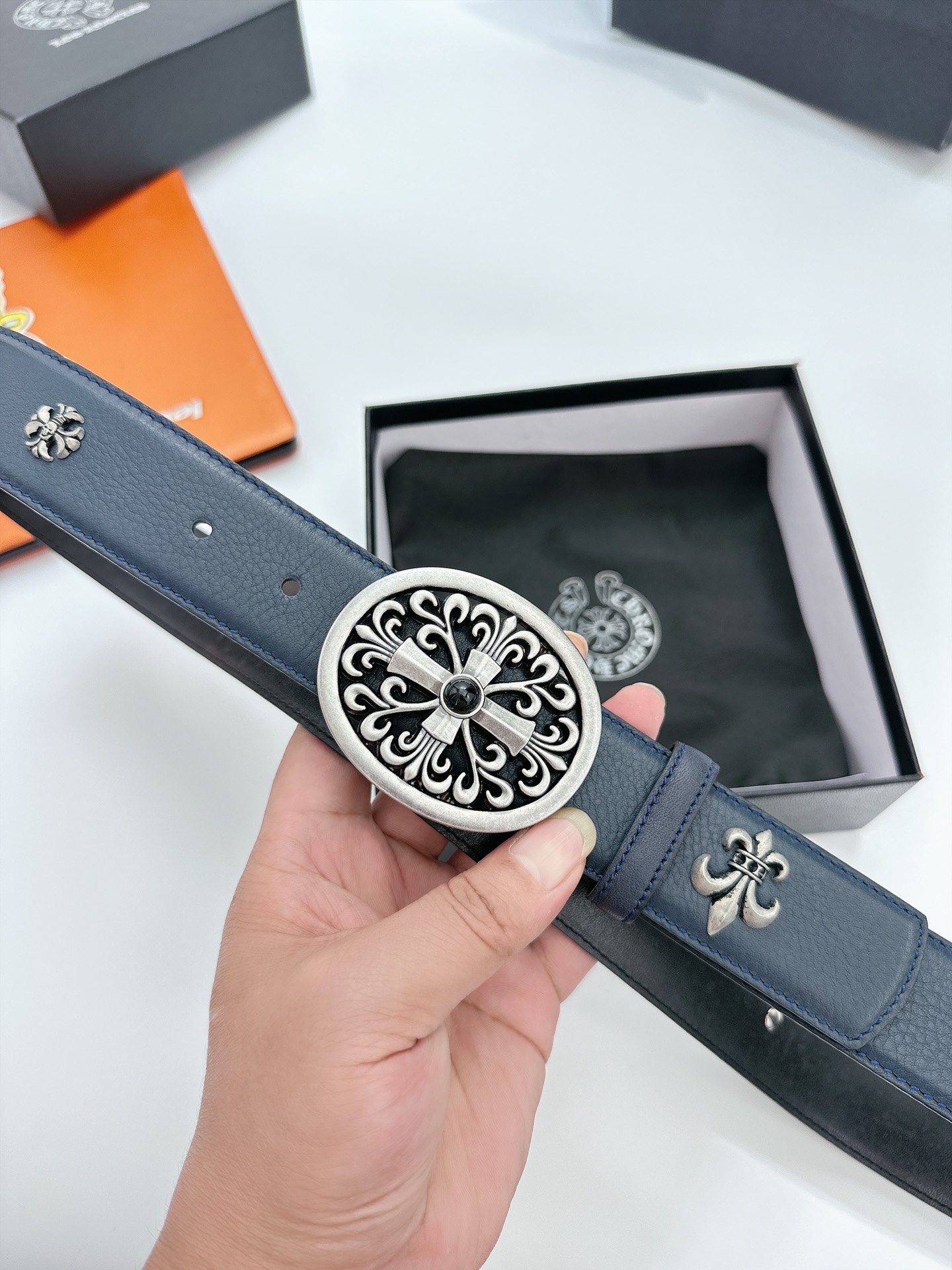 克罗心专柜同步原单品质进口小牛皮革！