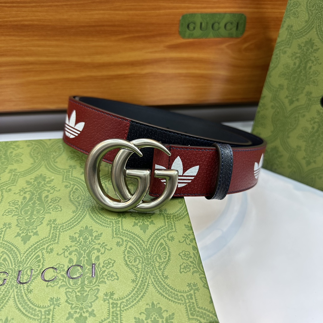 Gucccci&adidass三叶草