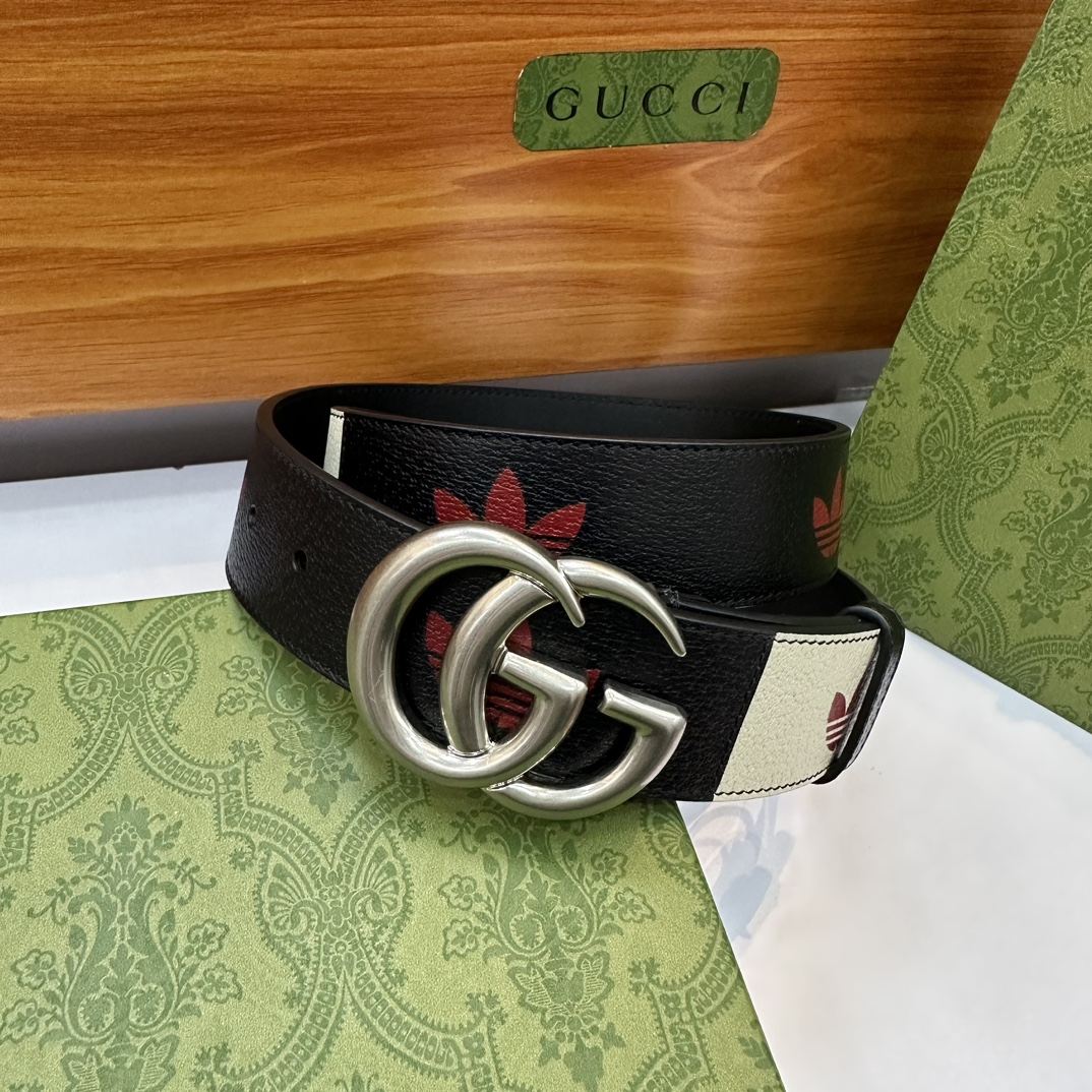 Gucccci&adidass三叶草