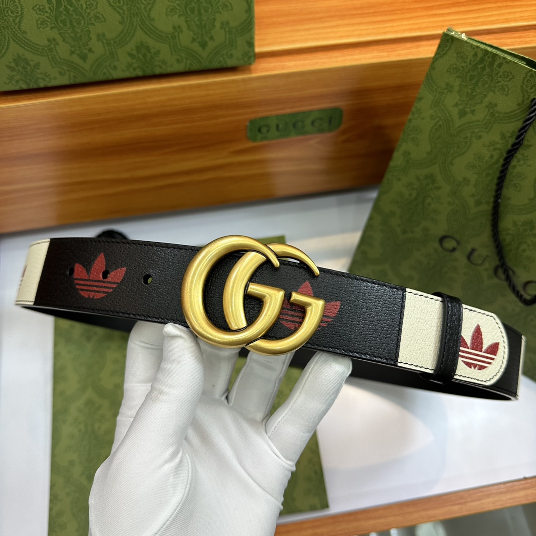 Gucccci&adidass三叶草