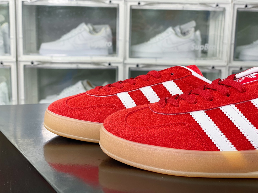 Adidas Gazelle Indoor Trainers low-top sneakers ”red and white rubber sole” HQ8718