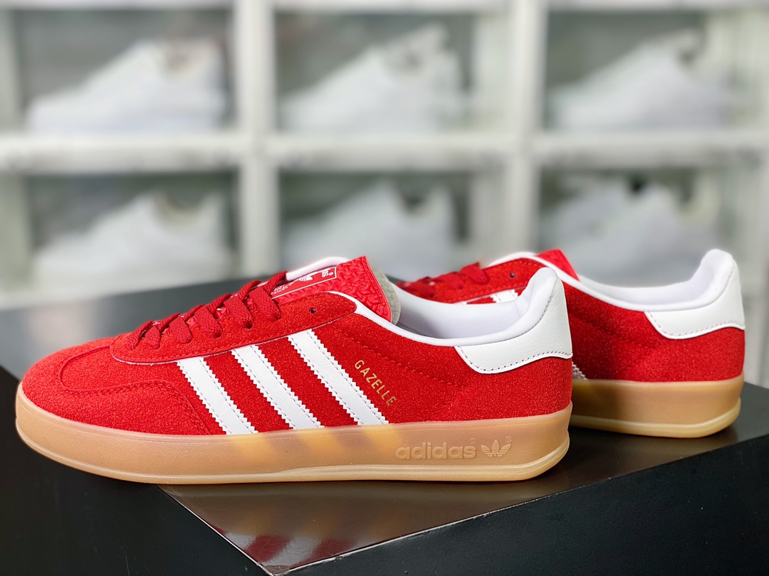 Adidas Gazelle Indoor Trainers low-top sneakers ”red and white rubber sole” HQ8718