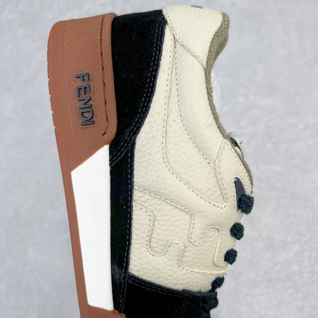 图片[6]-＃S版纯原 FENDI 芬迪 Match sneaters低帮运动鞋 独家定制 全身20几个细节点全部做到一致还原 吊打市面所有版本 独家原装套装配件官方同源 渠道原装订单 全套专柜包装物及配件#鞋底嵌入核心防伪芯片感应装置 FENDI芬迪match最新爆款情侣款运动鞋板鞋原版购入 高工艺无缝细空胶技术 贴楦误差0.05mm,鞋底采用固特异内外锁死工艺 最大限度弯折永不开胶 原鞋一致效果环保无味 鞋面采用麂皮和皮革拼接组合 logo内里采用毛巾绒里 上脚超级柔软 轻便 舒适搭配卫衣 尺码：35 36 37 38 39 40 41 42 43 44 45-选品中心