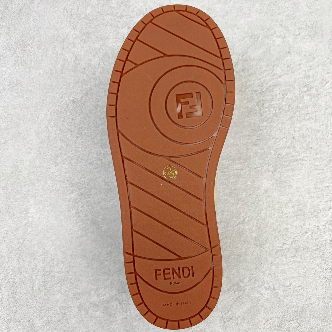 图片[8]-＃S版纯原 FENDI 芬迪 Match sneaters低帮运动鞋 独家定制 全身20几个细节点全部做到一致还原 吊打市面所有版本 独家原装套装配件官方同源 渠道原装订单 全套专柜包装物及配件#鞋底嵌入核心防伪芯片感应装置 FENDI芬迪match最新爆款情侣款运动鞋板鞋原版购入 高工艺无缝细空胶技术 贴楦误差0.05mm,鞋底采用固特异内外锁死工艺 最大限度弯折永不开胶 原鞋一致效果环保无味 鞋面采用麂皮和皮革拼接组合 logo内里采用毛巾绒里 上脚超级柔软 轻便 舒适搭配卫衣 尺码：35 36 37 38 39 40 41 42 43 44 45-选品中心