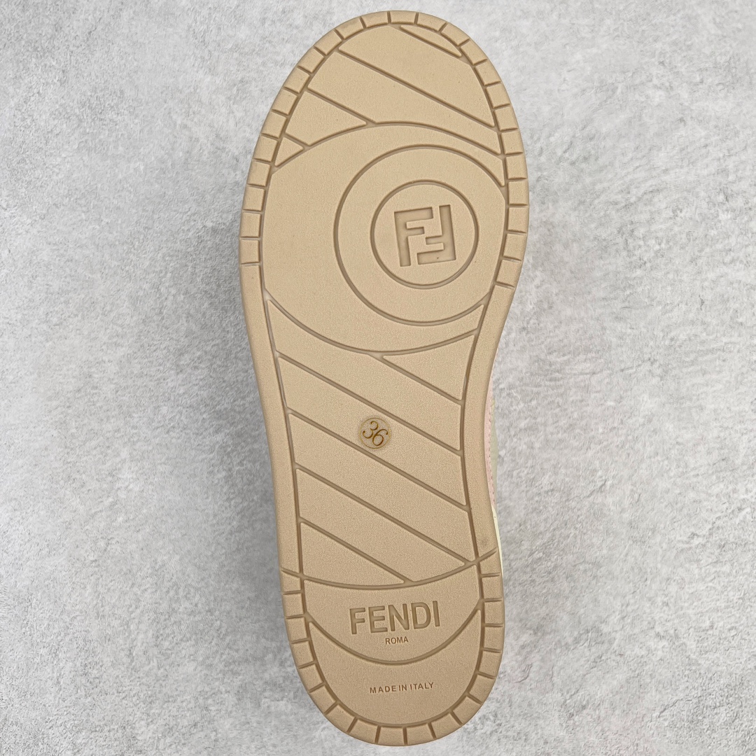 图片[9]-＃S版纯原 FENDI 芬迪 Match sneaters低帮运动鞋 独家定制 全身20几个细节点全部做到一致还原 吊打市面所有版本 独家原装套装配件官方同源 渠道原装订单 全套专柜包装物及配件#鞋底嵌入核心防伪芯片感应装置 FENDI芬迪match最新爆款情侣款运动鞋板鞋原版购入 高工艺无缝细空胶技术 贴楦误差0.05mm,鞋底采用固特异内外锁死工艺 最大限度弯折永不开胶 原鞋一致效果环保无味 鞋面采用麂皮和皮革拼接组合 logo内里采用毛巾绒里 上脚超级柔软 轻便 舒适搭配卫衣 尺码：35 36 37 38 39 40 41 42 43 44 45-选品中心