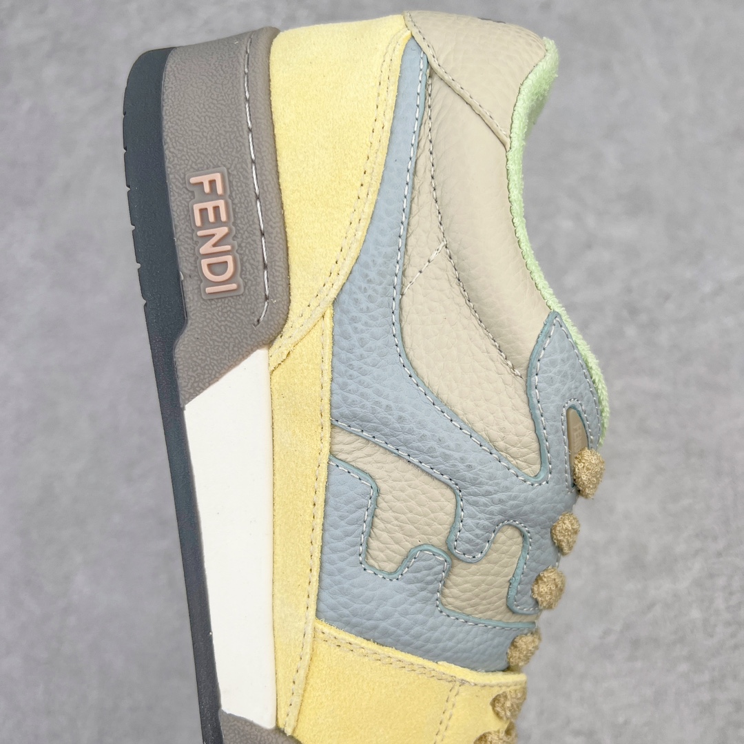 图片[6]-＃S版纯原 FENDI 芬迪 Match sneaters低帮运动鞋 独家定制 全身20几个细节点全部做到一致还原 吊打市面所有版本 独家原装套装配件官方同源 渠道原装订单 全套专柜包装物及配件#鞋底嵌入核心防伪芯片感应装置 FENDI芬迪match最新爆款情侣款运动鞋板鞋原版购入 高工艺无缝细空胶技术 贴楦误差0.05mm,鞋底采用固特异内外锁死工艺 最大限度弯折永不开胶 原鞋一致效果环保无味 鞋面采用麂皮和皮革拼接组合 logo内里采用毛巾绒里 上脚超级柔软 轻便 舒适搭配卫衣 尺码：35 36 37 38 39 40 41 42 43 44 45-选品中心