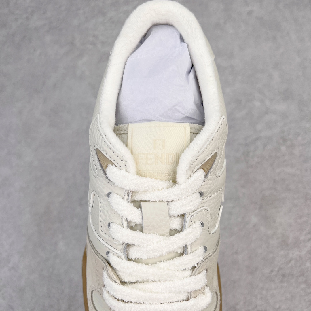 图片[5]-＃S版纯原 FENDI 芬迪 Match sneaters低帮运动鞋 独家定制 全身20几个细节点全部做到一致还原 吊打市面所有版本 独家原装套装配件官方同源 渠道原装订单 全套专柜包装物及配件#鞋底嵌入核心防伪芯片感应装置 FENDI芬迪match最新爆款情侣款运动鞋板鞋原版购入 高工艺无缝细空胶技术 贴楦误差0.05mm,鞋底采用固特异内外锁死工艺 最大限度弯折永不开胶 原鞋一致效果环保无味 鞋面采用麂皮和皮革拼接组合 logo内里采用毛巾绒里 上脚超级柔软 轻便 舒适搭配卫衣 尺码：35 36 37 38 39 40 41 42 43 44 45-选品中心