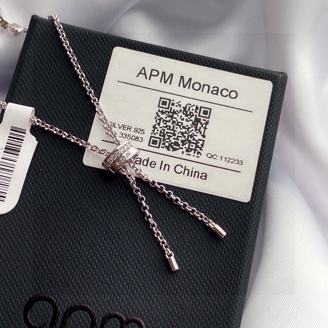APM官网同步新款eternelles花瓣手链 aPm monaco 此款通体s925纯银镀白金色，珍珠