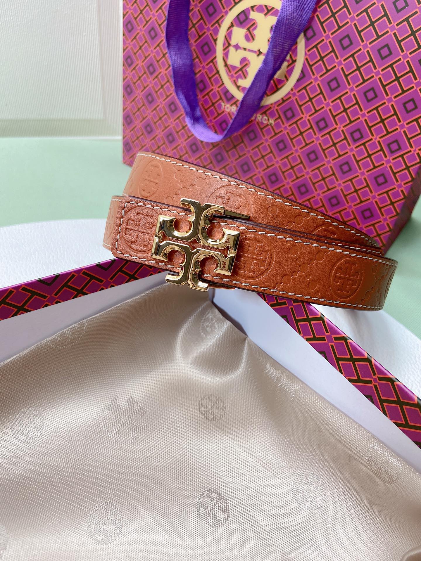 ToryBurch托里.伯奇呈献全新
