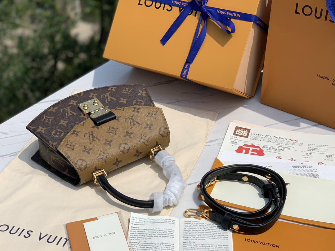 🌼尺寸24×18×7cm🇭🇰香港贸易公司订单！Lv23年又一新款上市M46548中古包系列 Tilsit