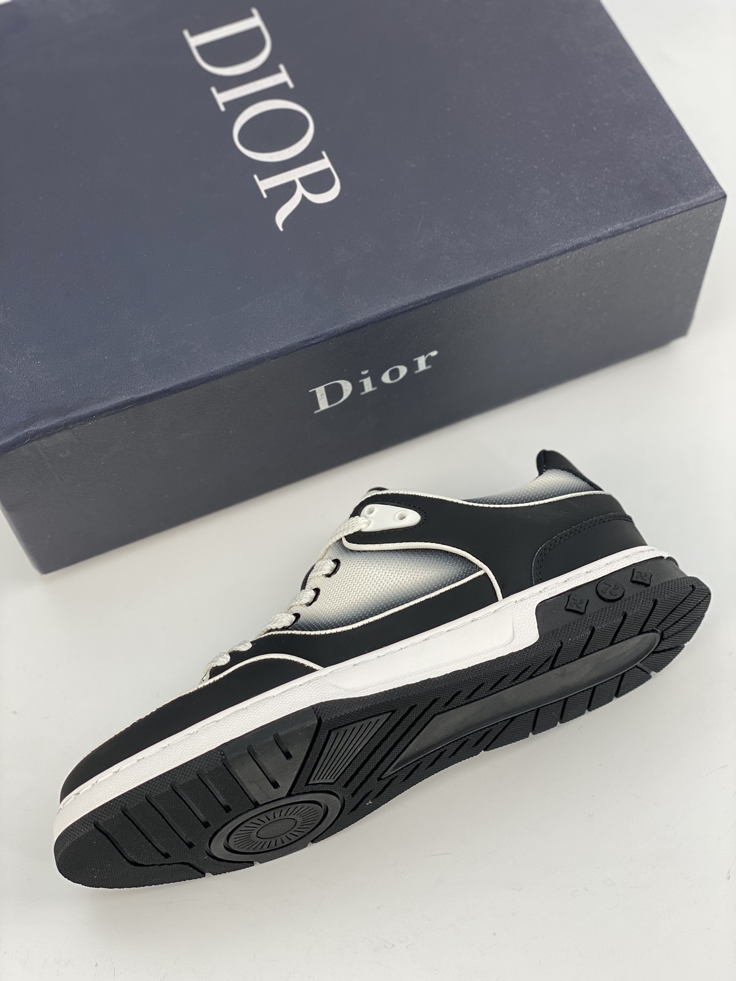 Dior Dior casual fashion sports shoes series Guangdong quality original factory 22ss autumn new