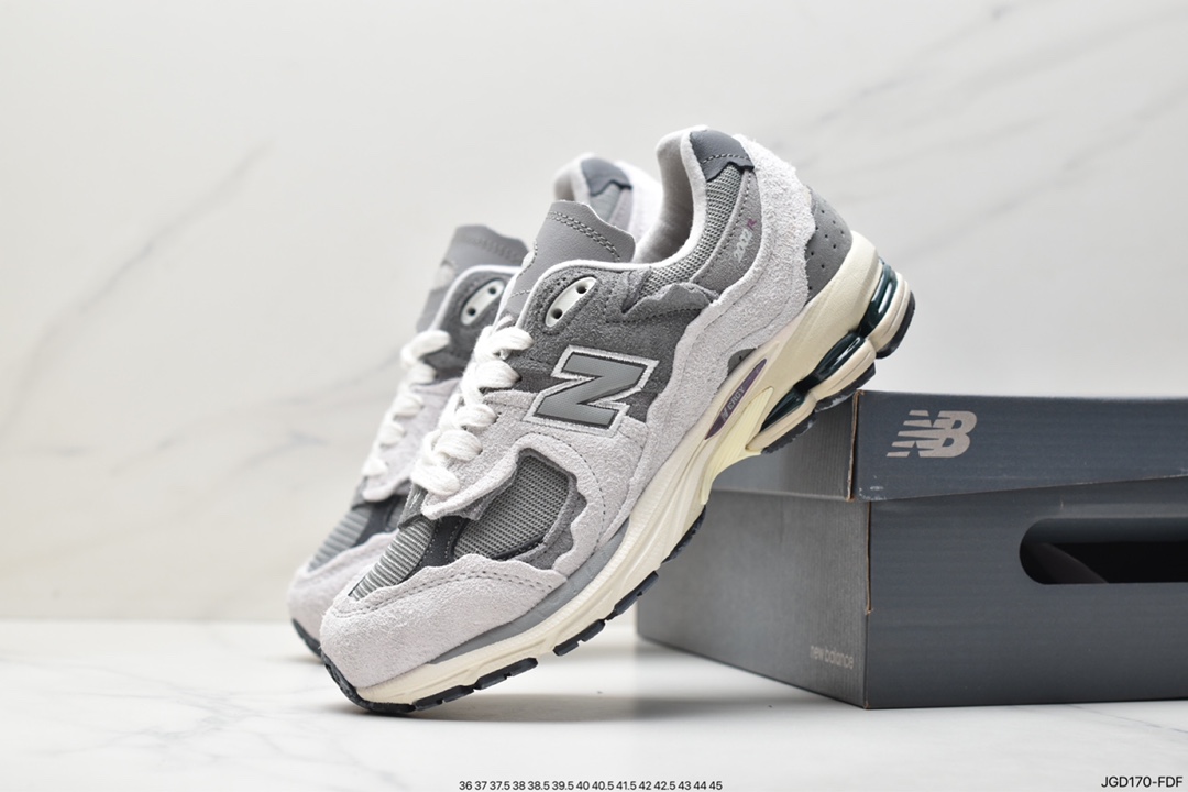 New Balance 2002R Retro Classic Color M200RDB