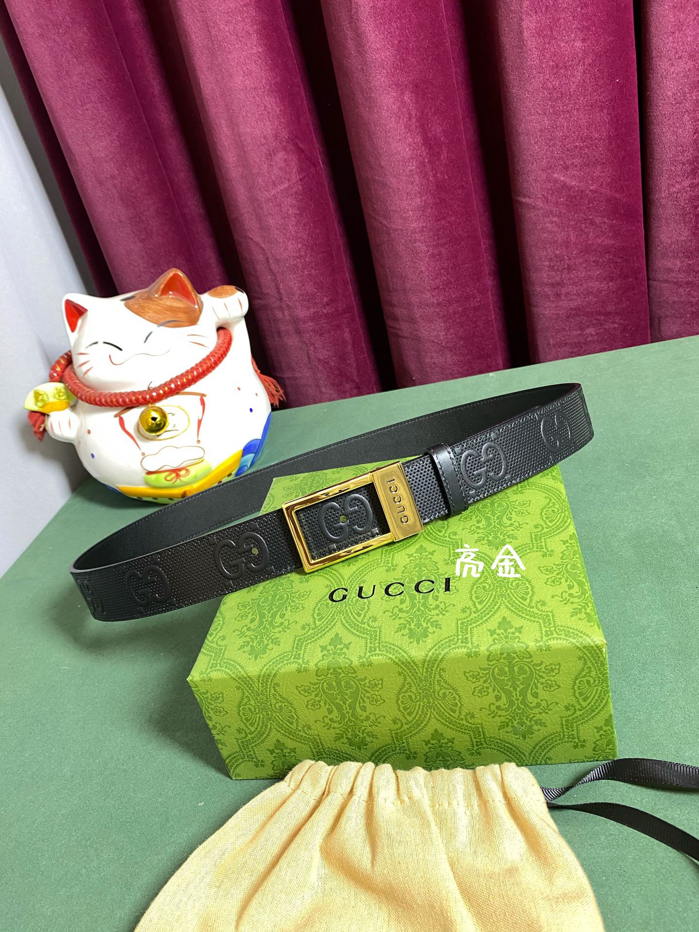 古奇黑色GG皮革钯金色调配件饰Guc
