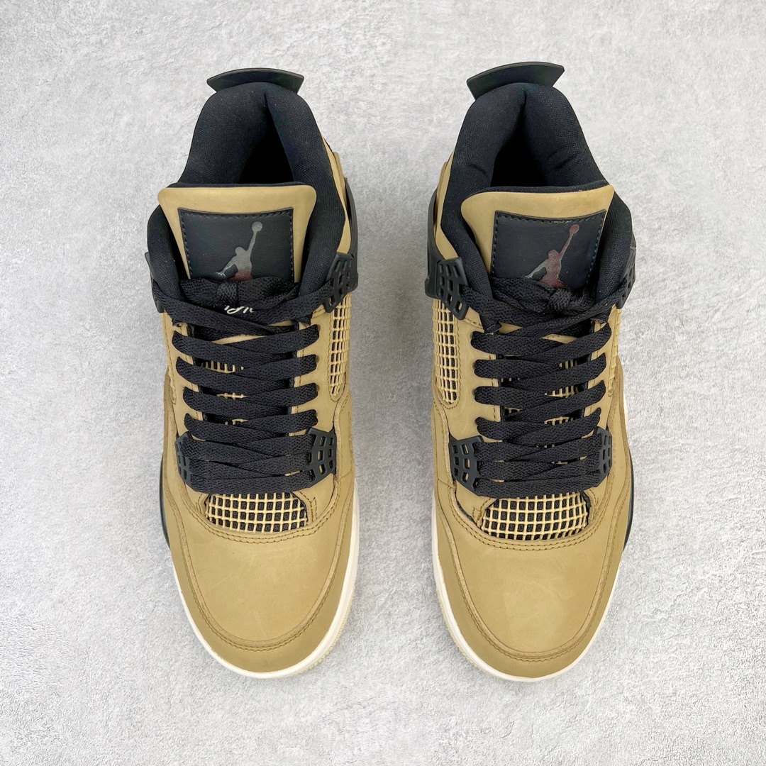 图片[2]-＃PB版 福利特价 Air Jordan AJ4 Retro 耗时半年巨作 全套原纸板楦头开发 调试30余版 确保原汁原味完美呈现四代版型 一比一鞋头弧度高度趴度鞋身弧度 此版本只针对中端市场 皮料材质有所更替 其他数据细节工艺流程均保持公司一致 细节品控鞋型随意秒杀市面3XX 4XX 原厂TPU网格鞋带扣 正确内里网布 菱角分明不变形无多余毛边 柔软性质感一致于原鞋 原厂织唛标 原厂飞人电绣工艺 独家绑鞋带手法 印刷中底布 四线拉帮 米色美纹纸贴合固定 进口港宝加持 后跟自然饱满 全鞋荧光划线卡点 追求极致完美 每一双都是工艺品 多重QC质检 超越公司货的品控标准 实实在在的免检产品 尺码：40 40.5 41 42 42.5 43 44 44.5 45 46 47.5-选品中心