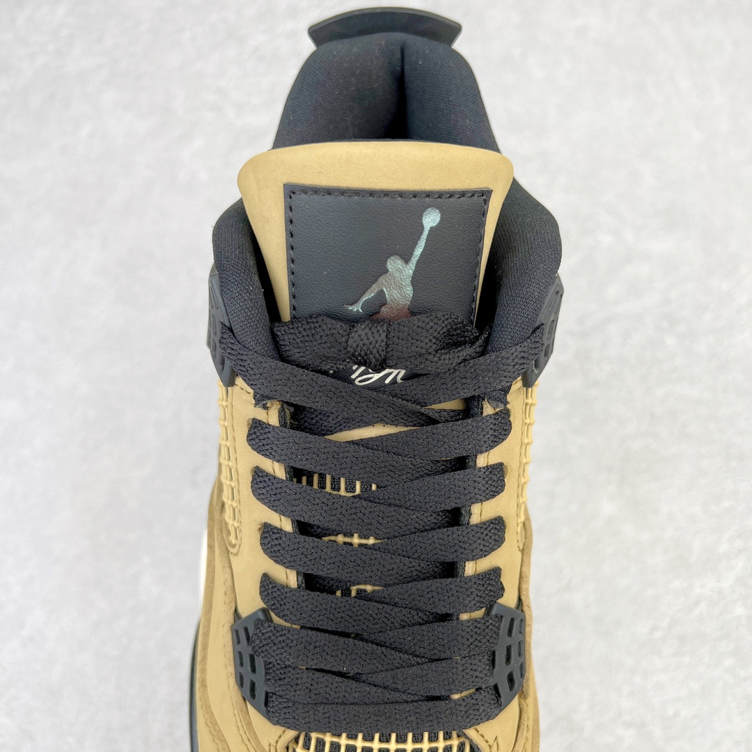 图片[5]-＃PB版 福利特价 Air Jordan AJ4 Retro 耗时半年巨作 全套原纸板楦头开发 调试30余版 确保原汁原味完美呈现四代版型 一比一鞋头弧度高度趴度鞋身弧度 此版本只针对中端市场 皮料材质有所更替 其他数据细节工艺流程均保持公司一致 细节品控鞋型随意秒杀市面3XX 4XX 原厂TPU网格鞋带扣 正确内里网布 菱角分明不变形无多余毛边 柔软性质感一致于原鞋 原厂织唛标 原厂飞人电绣工艺 独家绑鞋带手法 印刷中底布 四线拉帮 米色美纹纸贴合固定 进口港宝加持 后跟自然饱满 全鞋荧光划线卡点 追求极致完美 每一双都是工艺品 多重QC质检 超越公司货的品控标准 实实在在的免检产品 尺码：40 40.5 41 42 42.5 43 44 44.5 45 46 47.5-选品中心