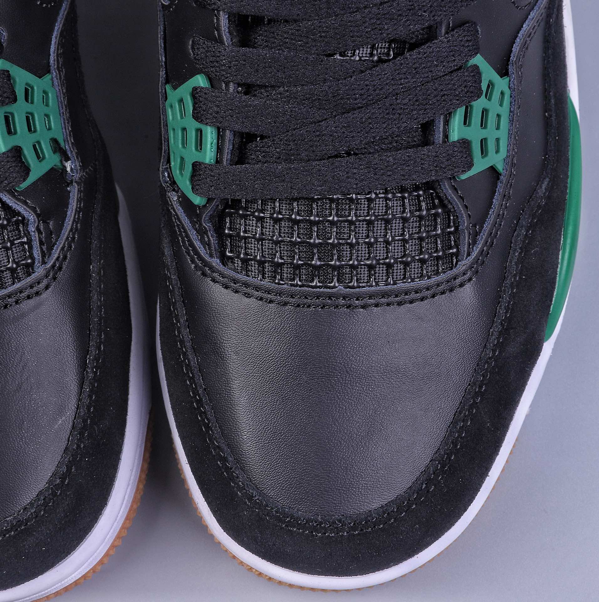 Nike SB x Air Jordan 4 Retro ”Black and Green” DR5415-107