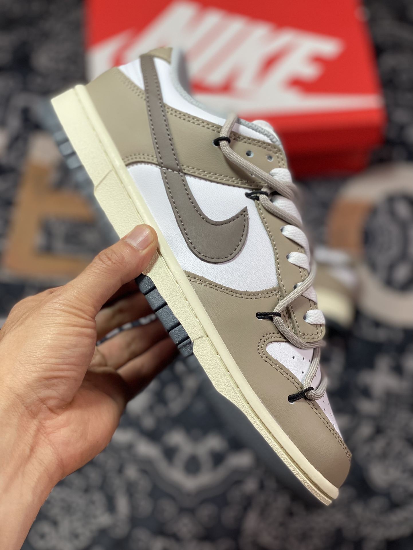 ”Customized Sneakers” Nk Dunk SB Low Cocoa Latte DD1503-117