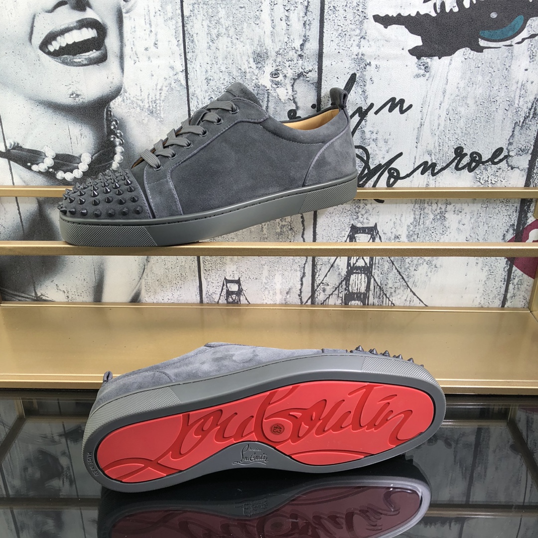 240christian louboutin（CL） Estilo completo , zapatos de tabla casual Modelos calientes exclusivos li