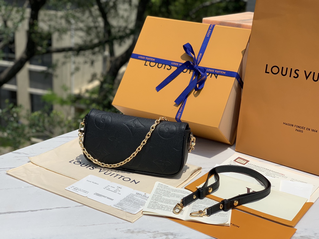 🌼 m82210尺寸23.5×12×4.3cm🇭🇰香港贸易公司订单！Lv 全皮压花Ivy大麻将包，渠道原