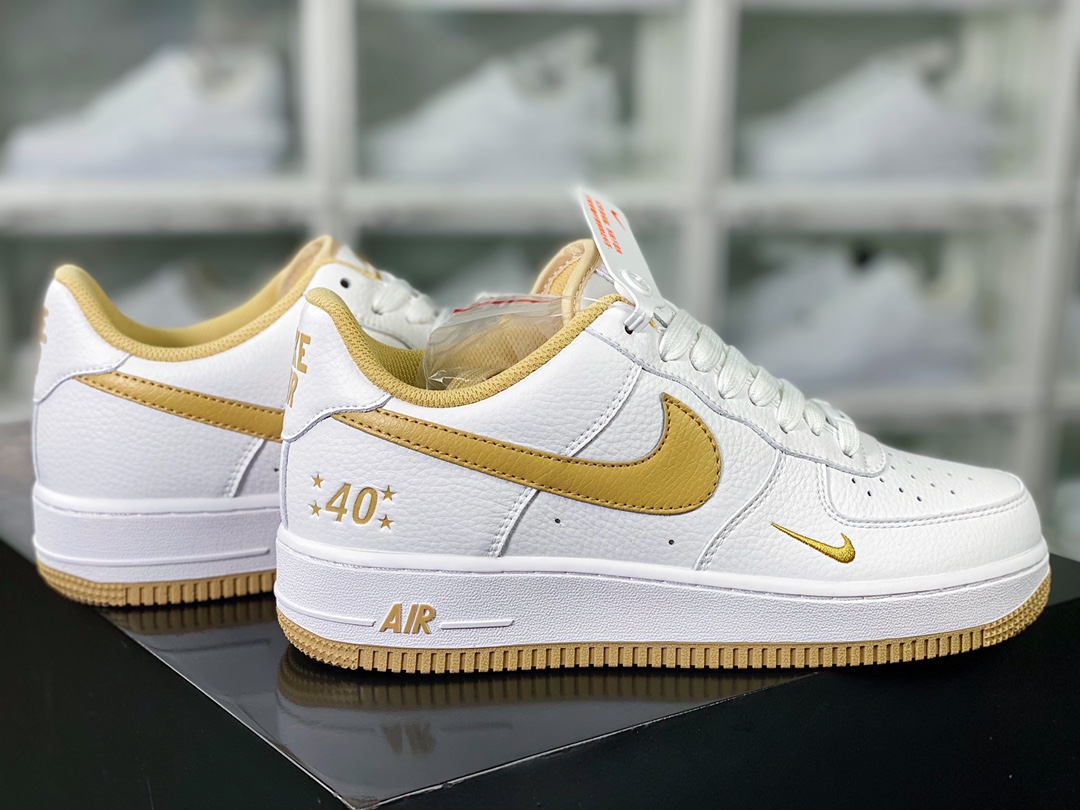 240 Air Force 1'07"40th Anniversary/White Royal Blue"空军一号板鞋“40周年版白皇家黄小钩”MN5263-122