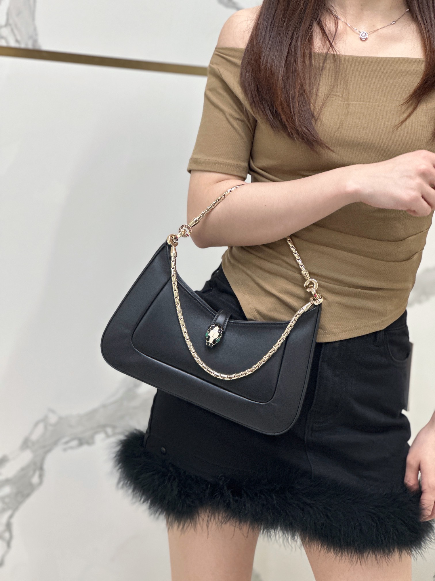 Bulgari Bvlgari Bvlgaris classic reappearance, one pack for multiple uses, upper body picture shown~
