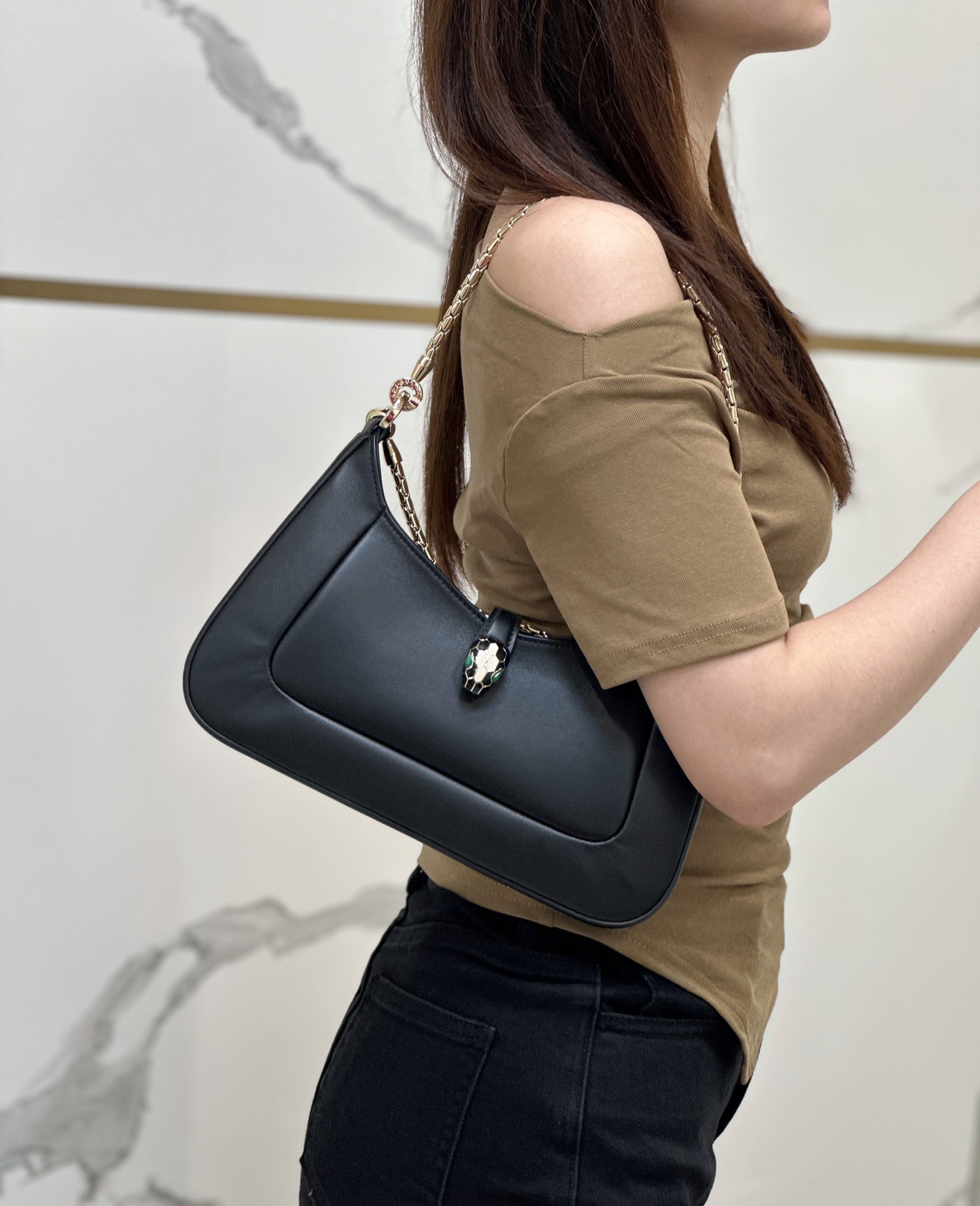 Bulgari Bvlgari Bvlgaris classic reappearance, one pack for multiple uses, upper body picture shown~