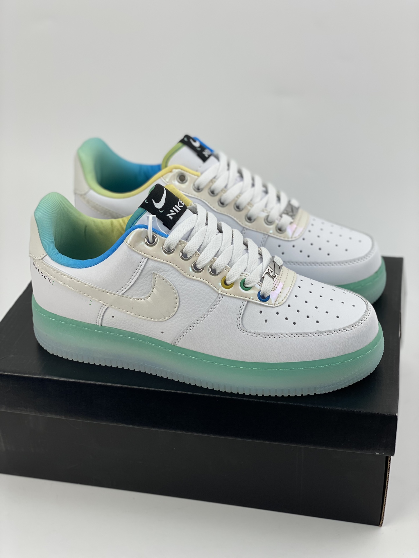 220 Nike Air Force 1 Low 07 白绿水晶底 FJ7066-114