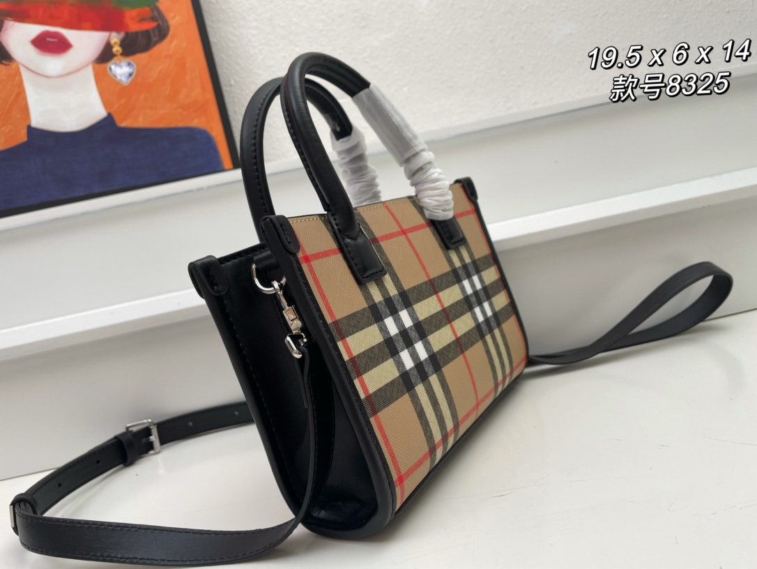 420 Burberry 托特包装饰品牌典藏 Vintage 格纹