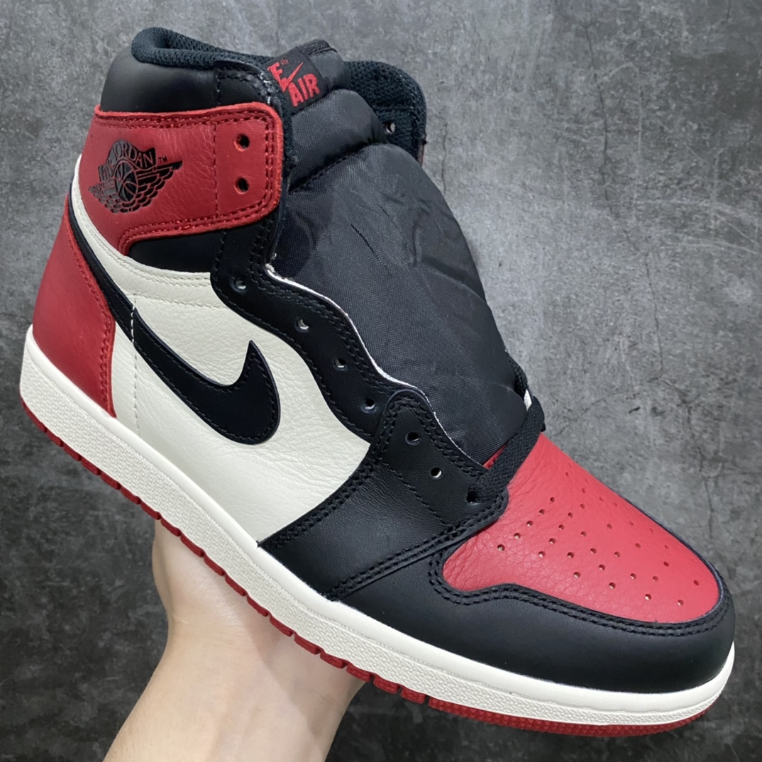 420 新DT版本Air Jordan AJ1 高帮黑红脚趾 555088-610