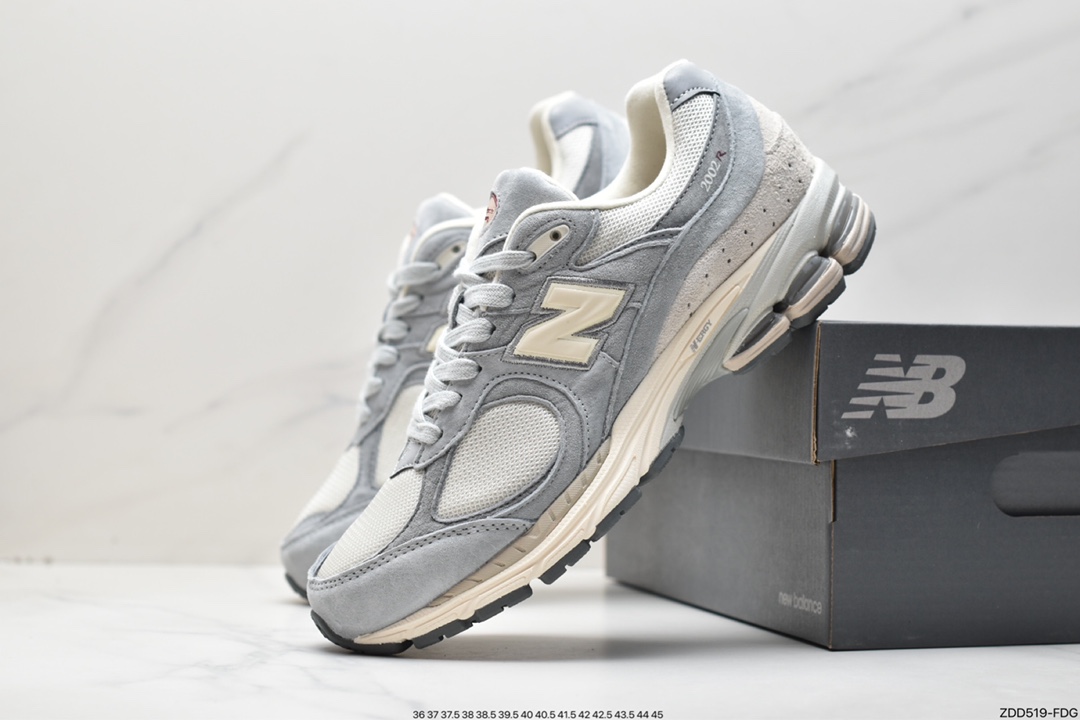 New Balance 2002R Retro Classic Color M2002RLN