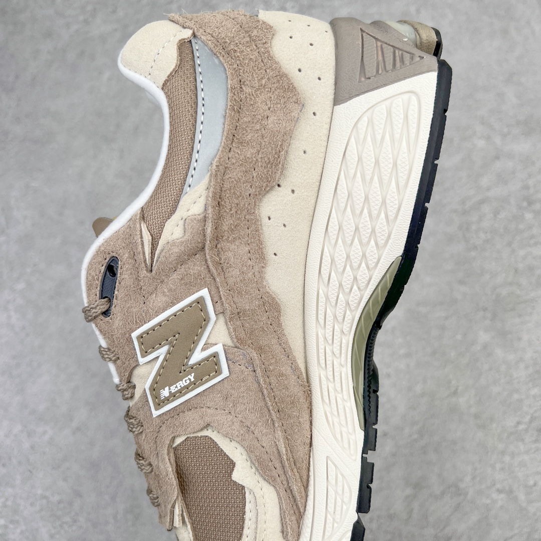 图片[7]-💰240 ＃M纯原 新百伦NB New Balance M2002RDL 浅卡其 全套原楦原纸板原厂数据开发 原厂网纱 原装进口翻毛皮料正确绒感卡色 正确中底拉帮中底网布细节 一比一手工擦旧效果 冲裁组合 匠心打造 耗时两个月开发完成 工艺极其复杂难度可想而知 新开独立私模大底 全网唯一正确做旧组合大底 高端零售专供产物 尺码：36 37 37.5 38 38.5 39.5 40 40.5 41.5 42 42.5 43 44 44.5 45 45.5 46.5 47 编码：by3936010-运动鞋