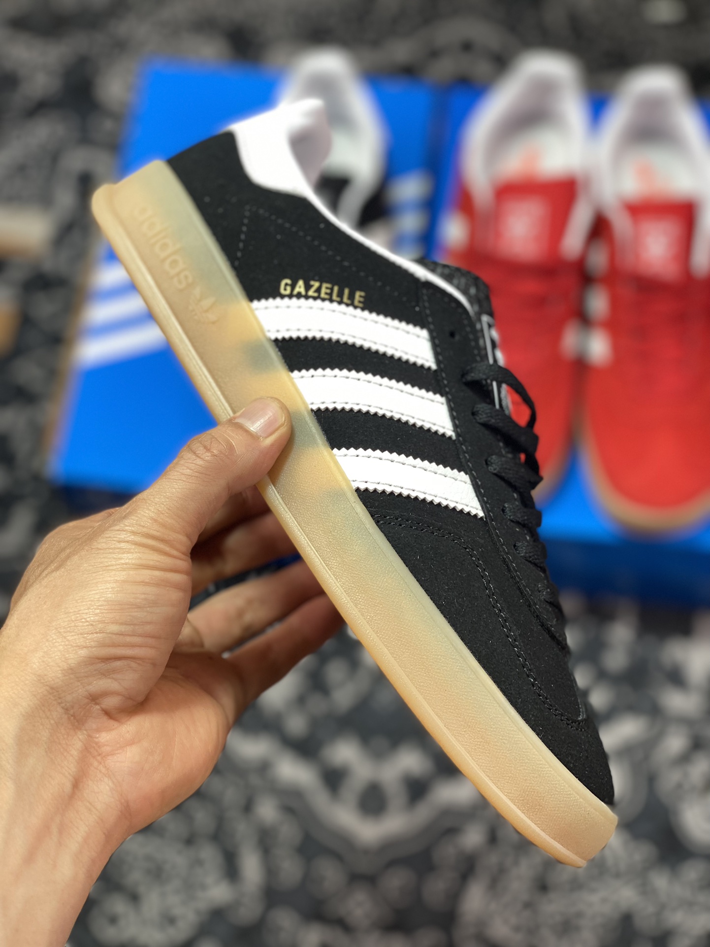 Adidas Gazelle Indoor Trainers low-top sneakers ”Black and white raw rubber sole” HO6259