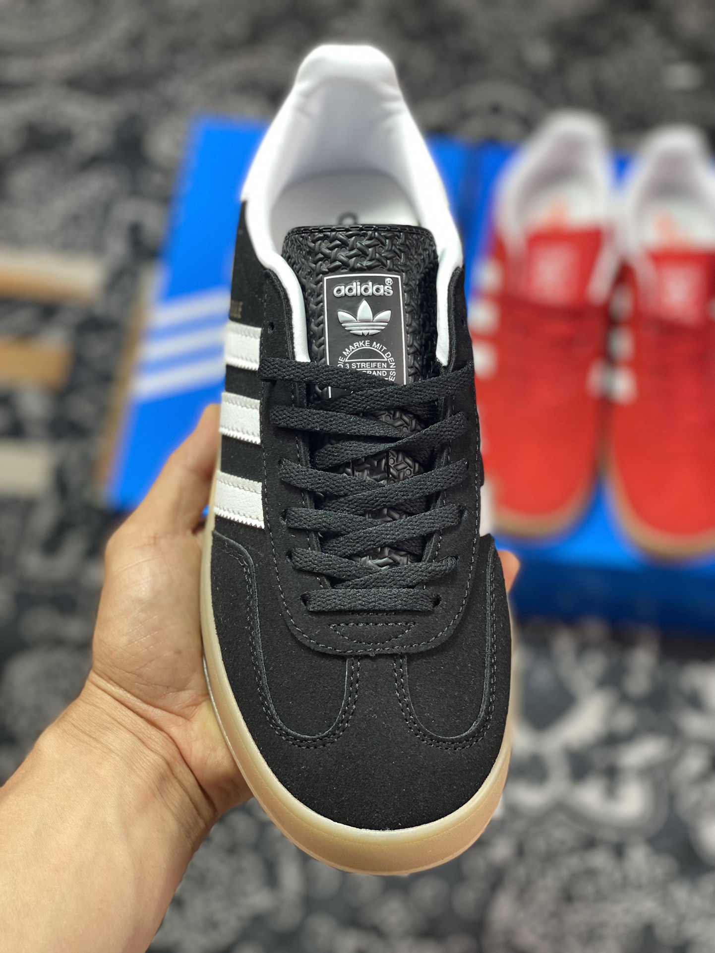 Adidas Gazelle Indoor Trainers low-top sneakers ”Black and white raw rubber sole” HO6259