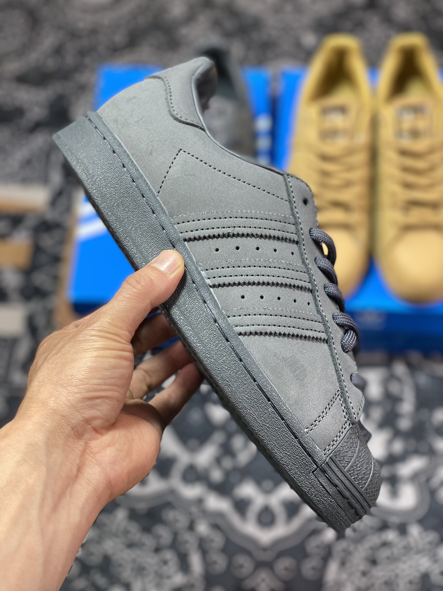 Adidas Originals Superstar W Classic Shell Toe Series Low-top Sneakers ”Frosted Cement Dark Gray” GZ4830