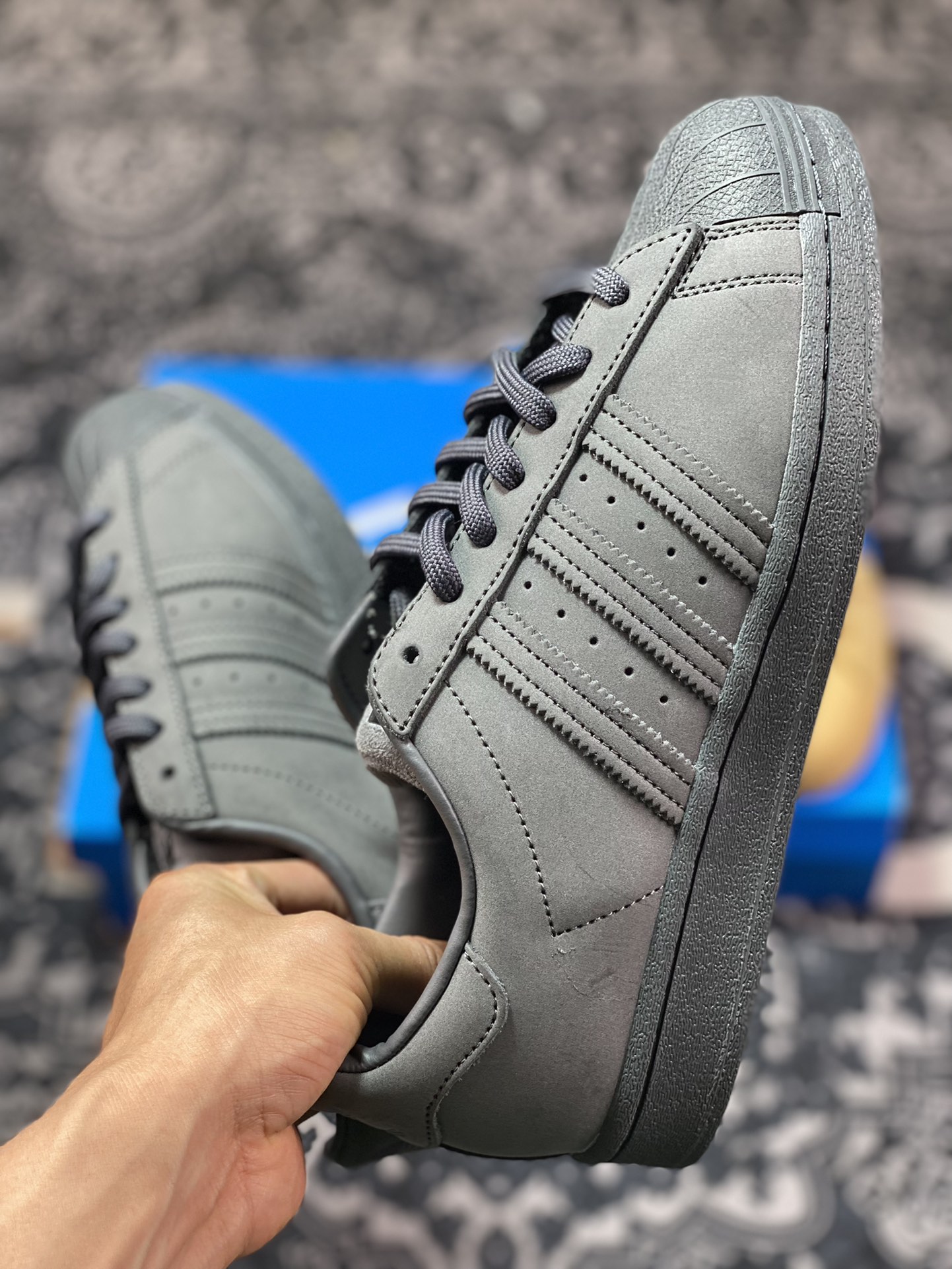 Adidas Originals Superstar W Classic Shell Toe Series Low-top Sneakers ”Frosted Cement Dark Gray” GZ4830