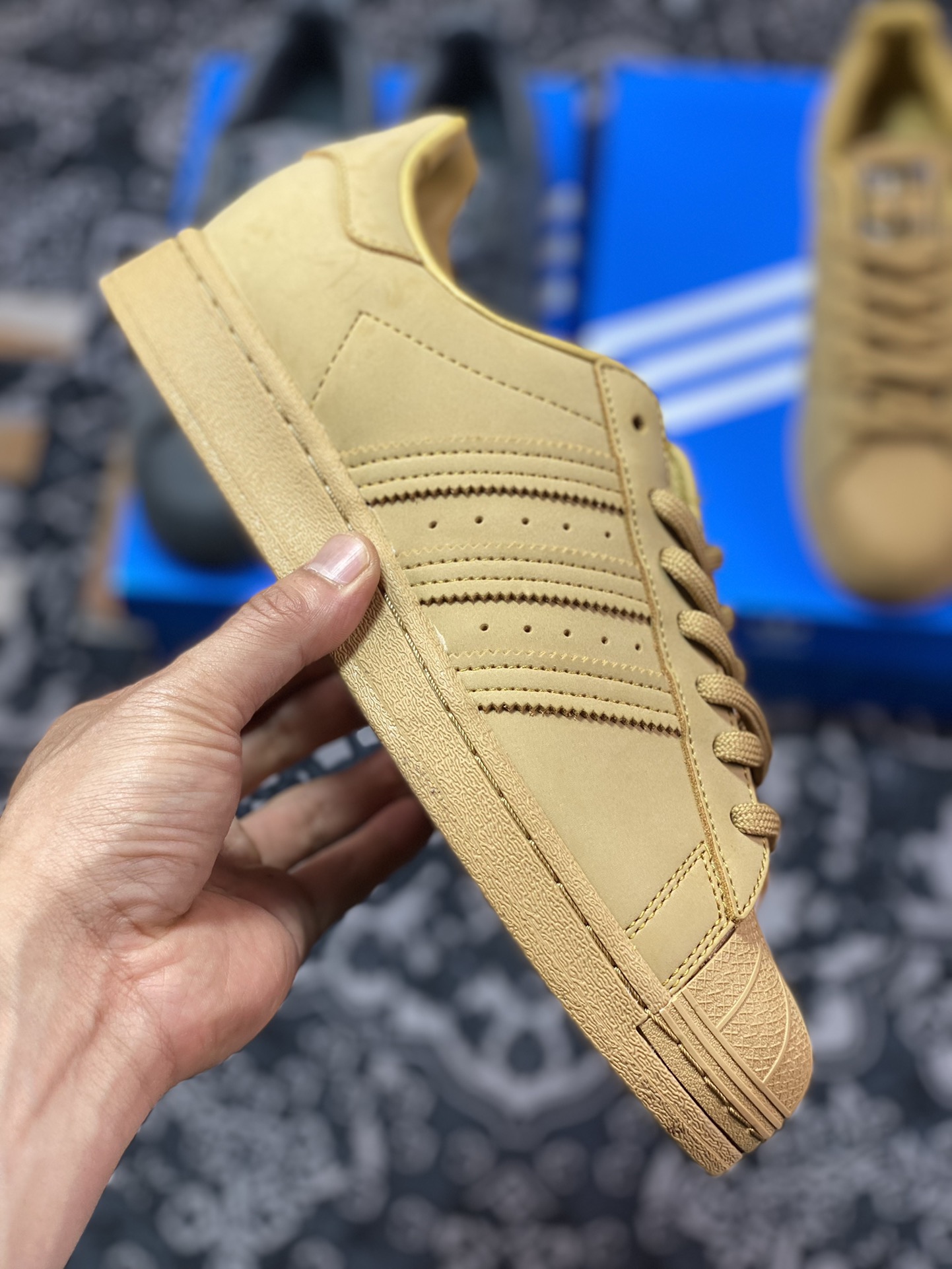 Adidas Originals Superstar W classic shell head series low-top sneakers ”matte wheat yellow black LOGO” GZ4831