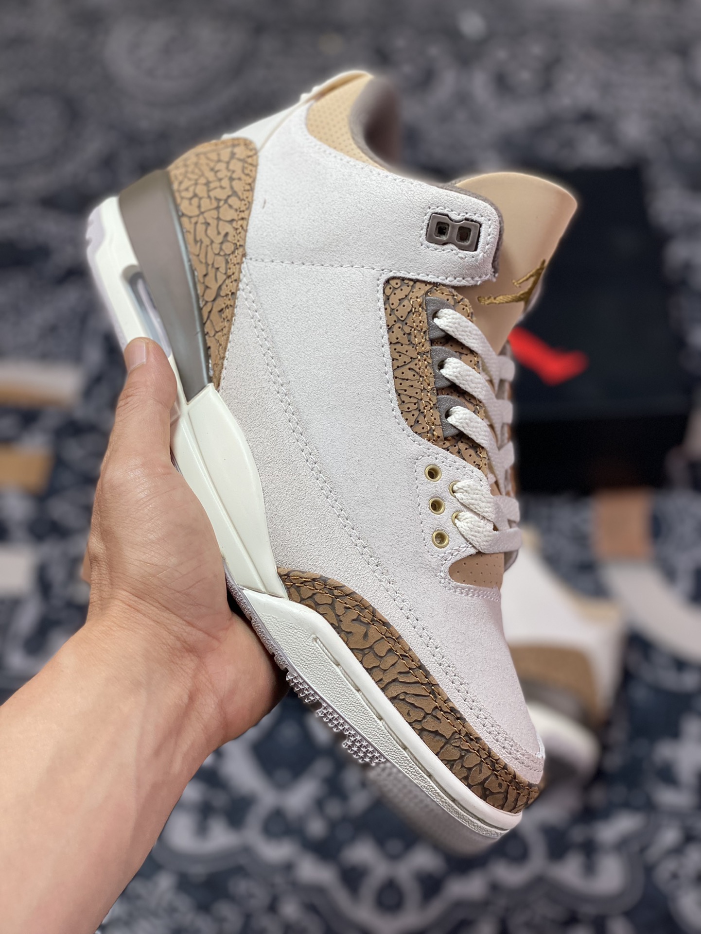 420 优选 Air Jordan 3 Retro ”Palomino”摩卡爆裂白棕 CT8532-102