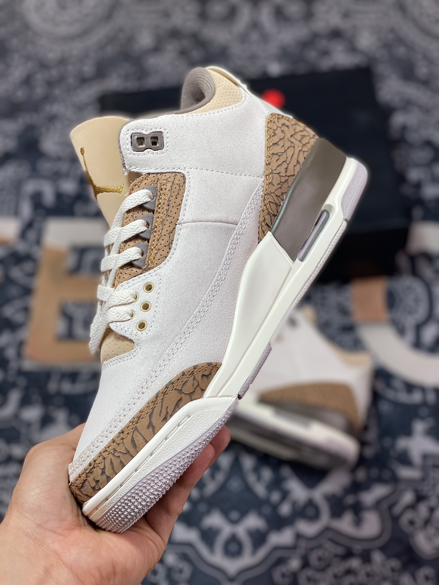 420 优选 Air Jordan 3 Retro ”Palomino”摩卡爆裂白棕 CT8532-102