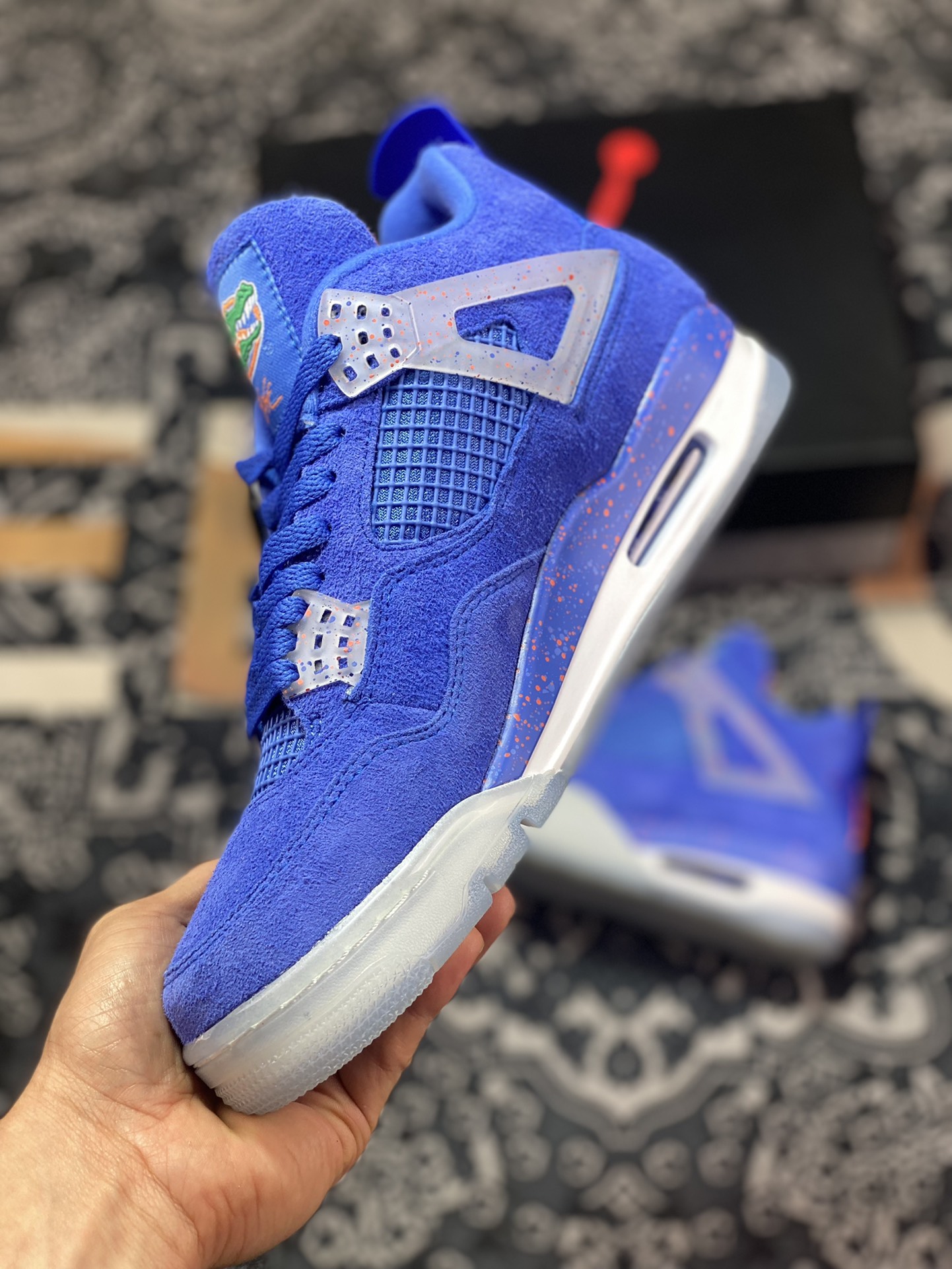 Air Jordan 4 ”Floride Gators” produced by Dongguan Dachang Florida Gators AJ4-904283