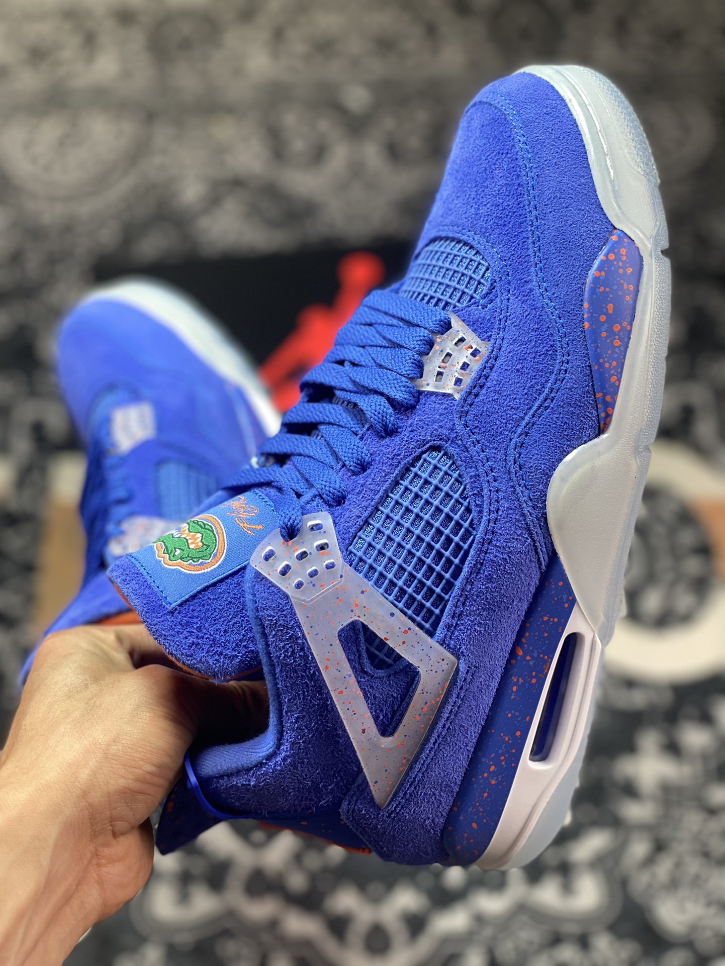 Air Jordan 4 ”Floride Gators” produced by Dongguan Dachang Florida Gators AJ4-904283