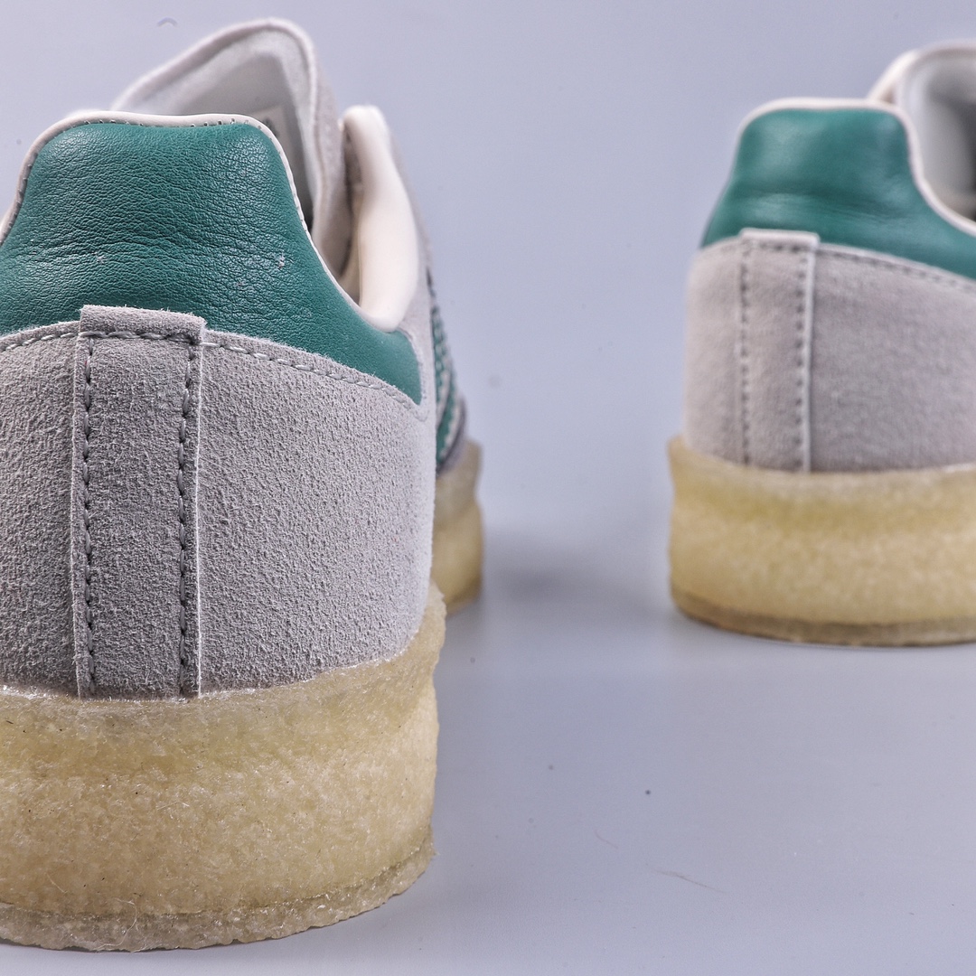 Kith x Clarks x Adidas Originals Samba 8th Street three-party joint beige green samba training shoes ID7297