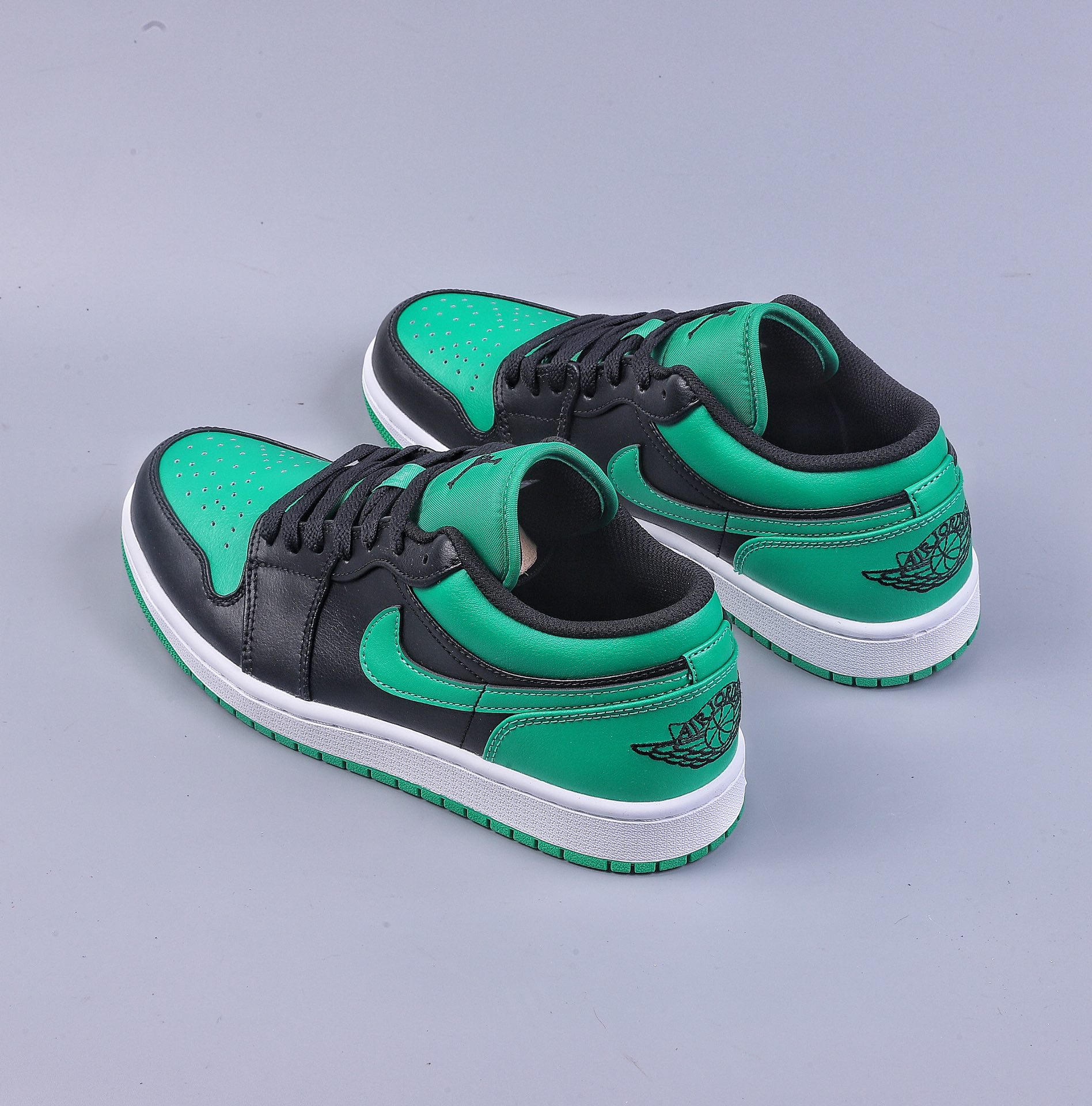 DT Air Jordan AJ1 Low Low-top Series Black Green Toe 553558-065