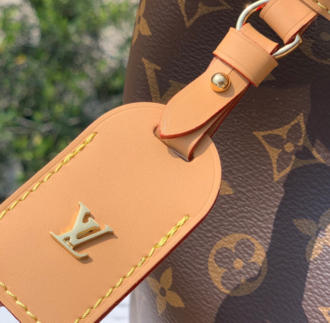 🌼 尺寸39x30x15cm 🇭🇰香港贸易公司订单！CARRYALL系列M46197中号购物袋，上市第一