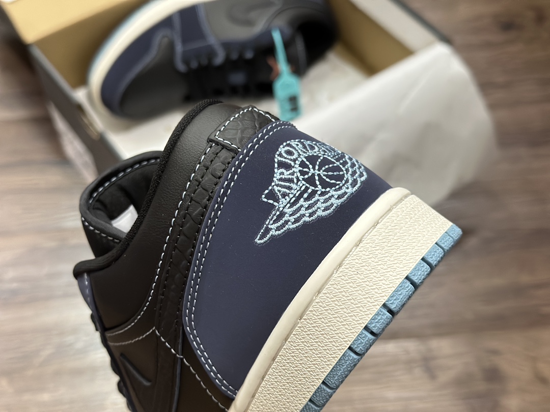 200 Air Jordan 1 Low aj1 乔1低帮篮球鞋  FJ5478-010
