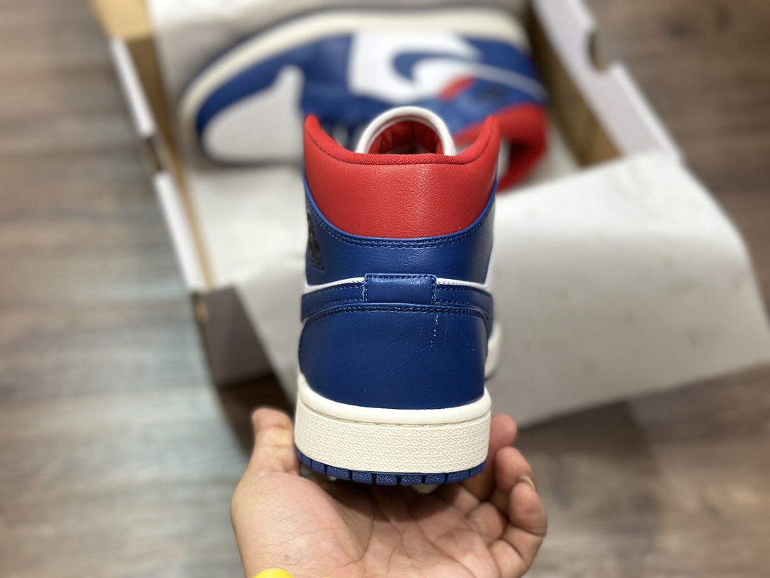 220 Nike Air Jordan 1 mid AJ中帮 DQ6472-146