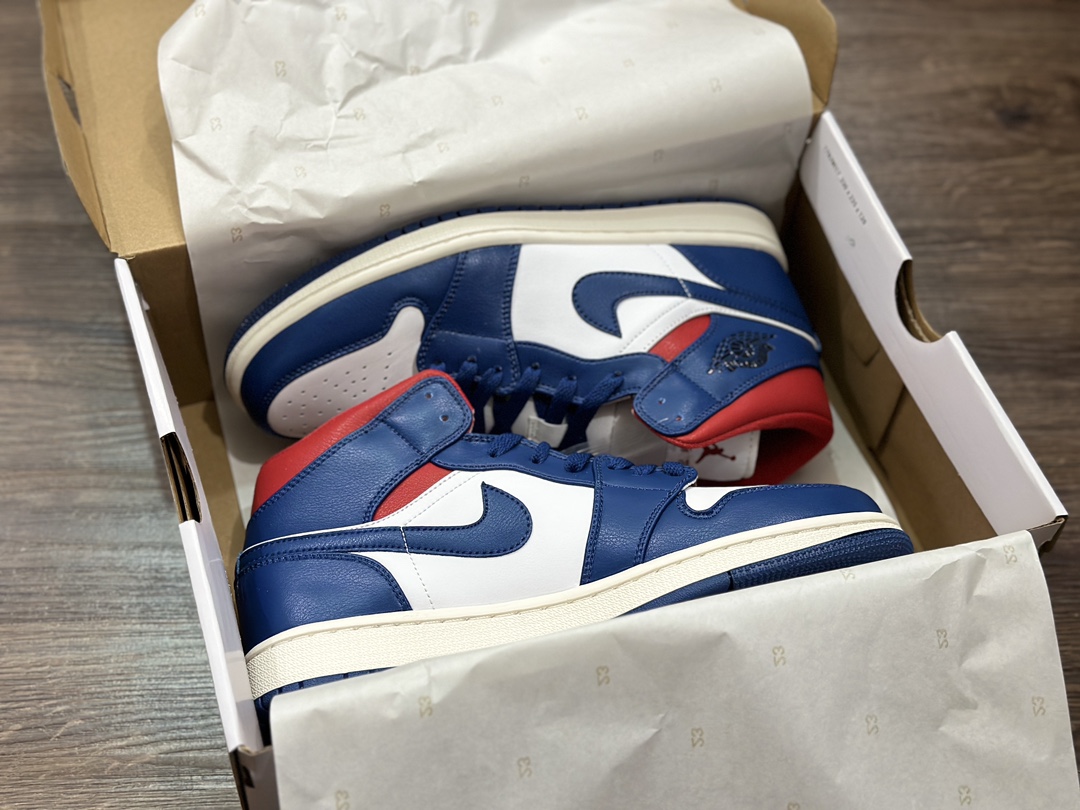220 Nike Air Jordan 1 mid AJ中帮 DQ6472-146