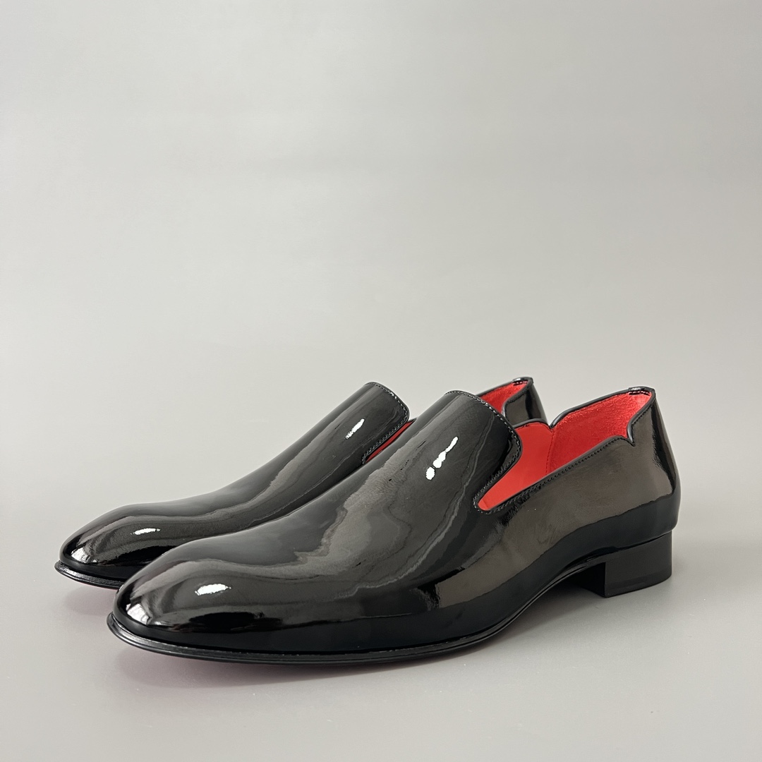 Christian Louboutin Online
 Shoes Plain Toe China Sale
 Black Cowhide Patent Leather Fashion Casual