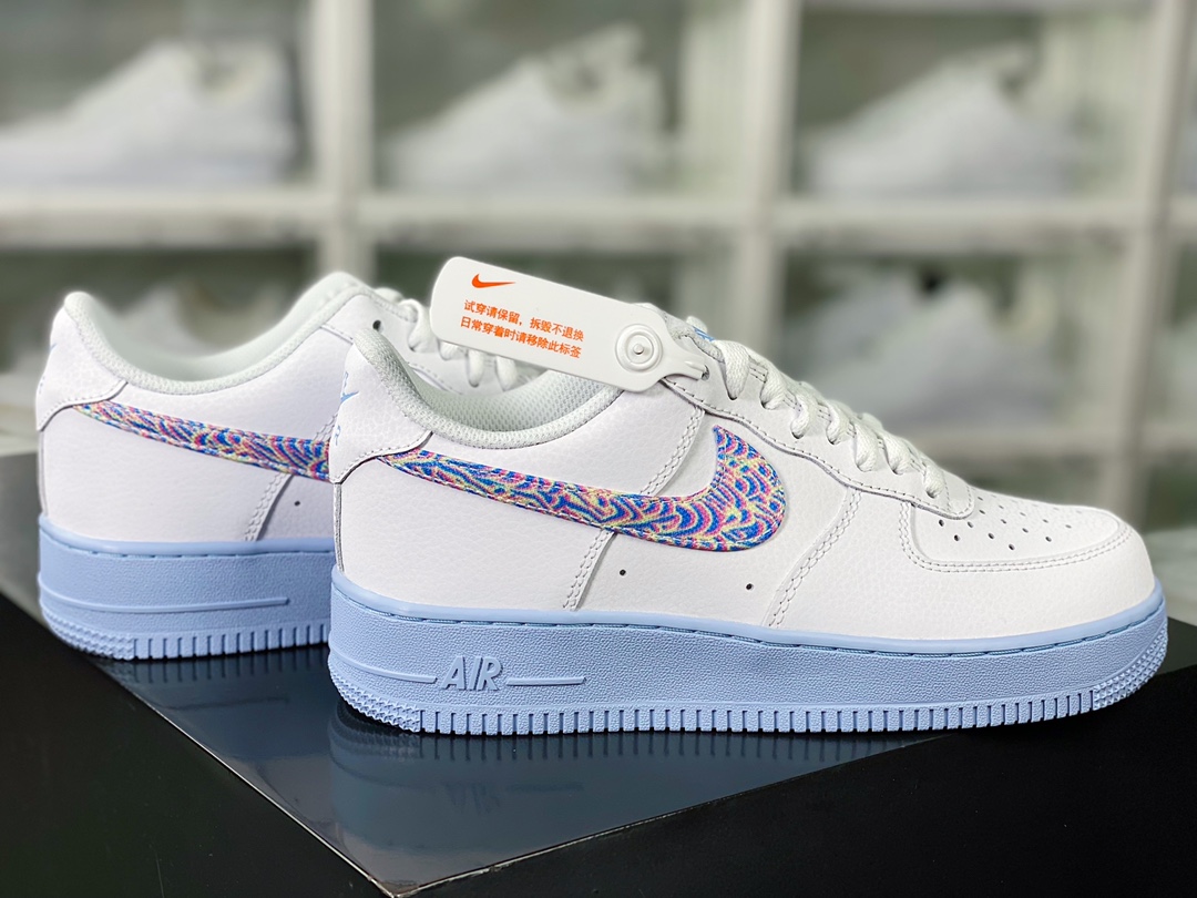 200  Wmns Air Force 1 Low"White/Red"空军一号经典低帮板鞋“皮革白氢蓝”CZ0377-100