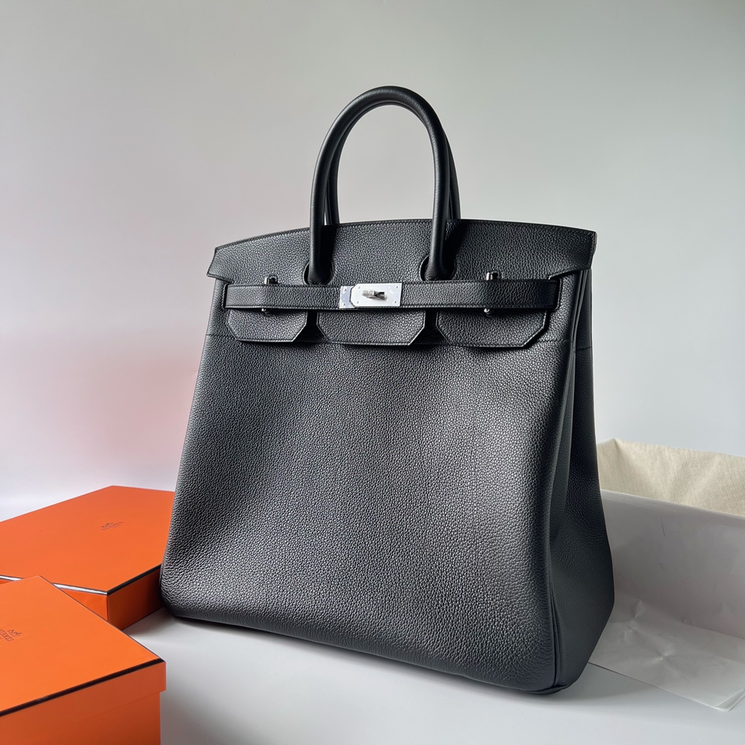 Hermès New Year Gifts and New Products